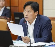 김영진 "한동훈, 정치 부업·알바하다 대표이사…한계 있을 것"