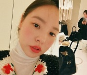 ‘태양♥’ 민효린, 180억 러브하우스 속 파우더룸에서 뽐낸 청순美