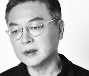 '서울의 봄' 김의성 "명존세 아니고, 엉덩이 한 대 차주고 싶다더라" [인터뷰①]