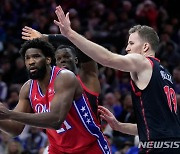 NBA 엠비드, 13경기 연속 '30점-10리바운드'…압둘 자바 기록 도전