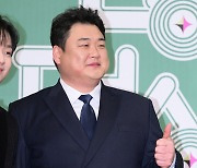 김준현, 불후의 엄지 척 [SE★포토]