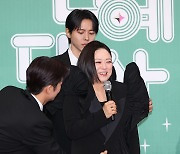 [포토S] 김숙 깃 올려주는 주우재