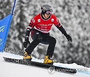 SWITZERLAND SNOW BOARDING