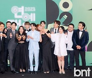 [포토] '베스트 팀워크상' 수상한 '개그콘서트'(KBS 연예대상)