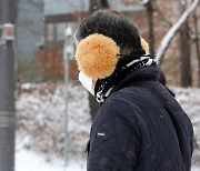 성큼 다가온 한파에...누수∙동파 대비 보험 특약 눈길