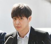 “박유천 불법행위 인정” 전속계약 소송 패소→5억 물어내야[공식]