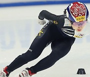 '태극마크 반납' 최민정, 회장배 500ｍ 우승