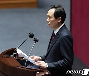 우상호 "한동훈 비대위, 경험부족 실수 많을 것…황교안의 길 갈 것"