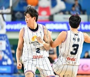 DB도 LG도 이루지 못한 라운드 전승, ‘슈퍼팀’ KCC가 도전한다…운명의 kt 원정 2연전, KBL 첫 3R 전승 걸렸다