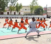 (SP)BENIN-PORTO NOVO-MARTIAL ARTS