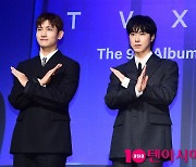 [TEN포토]동방신기 '항상 무대에 진심이다'