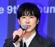 [TEN포토]동방신기 유노윤호 "동방신기 다운 앨범이다"