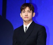 동방신기 최강창민 "데뷔 20주년, 기념일 감흥 없는데 오늘은 특별해"