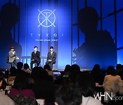 [Ms포토] 동방신기, 정규 9집 '20&2' 발매 기념 기자간담회 현장