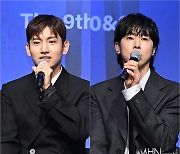 동방신기, "꼬꼬마 라이즈 무대 빛내줘 감사...숨이 안차는 체력 아가미 있는 줄"