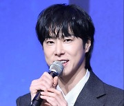 [포토] 인사말 하는 동방신기 유노윤호