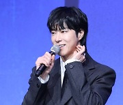 [포토] 동방신기 유노윤호, "데뷔 20주년이 아직 실감나지 않아요"