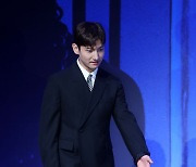 입장하는 최강창민