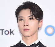 NCT 텐, 추락 사고에 "괜찮아"…그럼에도 안전불감증 '가요대전' 비난 [엑's 이슈]