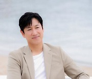 故이선균 사망, 배우·감독·작가 등 연예계 동료들 애도·추모