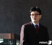 정계 입문 동시에 '불출마·선당후사 거부'…정치권 관행 깬 한동훈