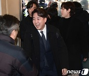 탈당 기자회견 입장하는 이준석 전 대표