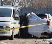 사망 이선균 측 "유가족·동료와 조용히 장례"