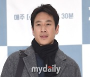 이선균 소속사, 사망 공식발표 "마지막 가는 길 억울하지 않도록" [공식](전문)