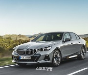 단단한 BMW 뉴 i5, 2023 자동차 안전도 평가 최우수 받아