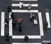 연말 특수 사라진 기업 경기…내년 1월 전망도 악화