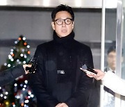 이선균, 3번째 조사 앞두고 비공개 소환 요청…경찰이 거부