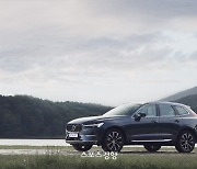 미국IIHS서 ‘만점’ 기록한 볼보 XC60는 무슨 차일까[손재철의 이 차]