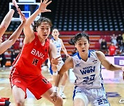 우리은행 단독 1위 복귀! 김단비 23점 대폭발+박지현 더블더블 대활약... BNK 3연패 [부산 현장리뷰]