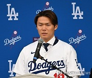 야마모토, 역대 MLB 투수 최고 보장액에 다저스 공식 입단