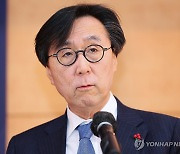 [속보] 신임 국가안보실장에 장호진…외교1차관에 김홍균