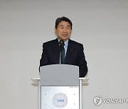 발언하는 이주호 부총리