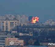 [포토] 러시아, 새해 직전까지 우크라 민간 시설 공습