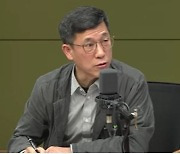 진중권 "정치인들, 이선균 죽음을 무기로 사용…입 닫아야" 조국 등 겨냥