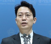 [단독] '이재명 저격수' 이기인, '성난 시민' 출간…'행정가 이재명' 파헤친다