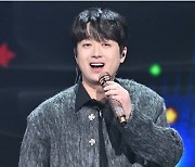 '전국노래자랑'의 아들 이찬원 "인기상·우수상·최우수상 다 받아"