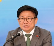 [신년사] 김경학 제주도의회 의장 "힘차게 도약하는 한 해"