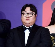 [포토] 나선욱, '귀여운 막내 덩치' (2023 SBS 연예대상)