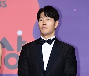 [포토] 김종국, '멋진 모습에 눈길~' (2023 SBS 연예대상)