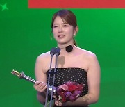 ‘골때녀 방출’ 김승혜, 푸스카스상에 눈물 “마음 아픈데 감사”[2023 SBS 연예대상]