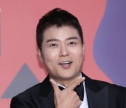 [포토S] 전현무, 3사 연예대상 시상식 모두 참석!