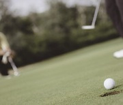 논란의 4번홀과 30대 여성 실명… 검찰은 왜 캐디에게만 죄 물었나