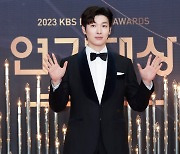 박강현, KBS 연기대상 참석