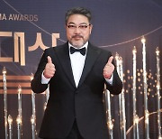 'KBS 연기대상' 이원종, 故이선균 추모하며 "야만의 세월 반복되지 않길"