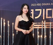 [포토] 박소혜, '블랙 드레스 입고 등장' (2023 KBS 연기대상)