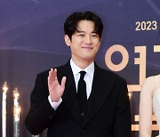 [포토] 서준영, '사람 좋은 미소' (2023 KBS 연기대상)